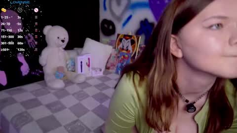 Mary online show from 04-09-26, 05:29