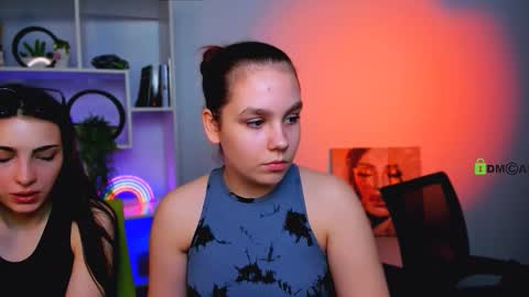 mary skiny online show from 03-26-26, 06:08