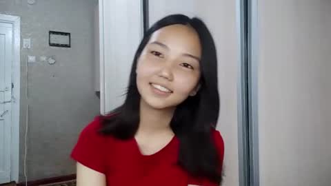 Lily online show from 07-01-26, 12:07