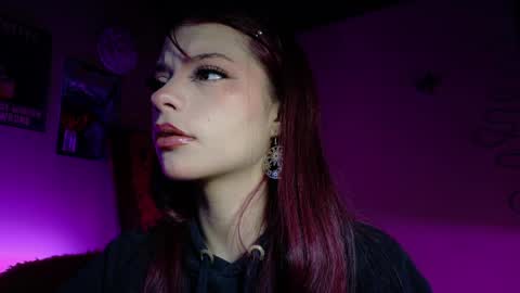     online show from 04-09-26, 07:36