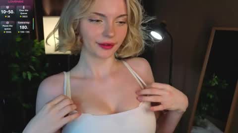 Mary online show from 04-07-26, 01:06