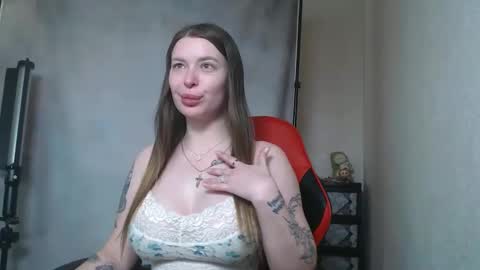 Snapshot of maryh0tlove chatting on 02-15-26, 08:46 maryh0tlove online show from 02-15-26, 08:46