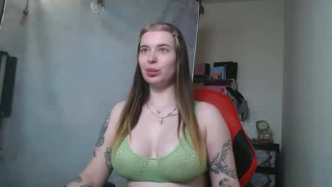 maryh0tlove online show from 05-08-26, 09:25