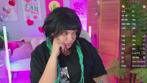 Mary online show from 07-16-26, 02:01