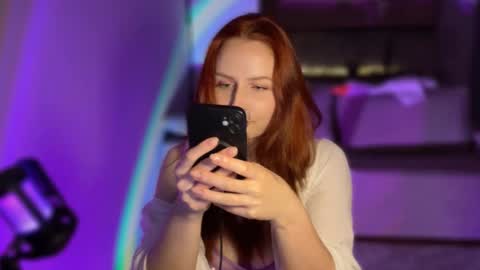 Snapshot of maryleesa chatting on 06-08-26, 01:28 SirenVictoria online show from 06-08-26, 01:28