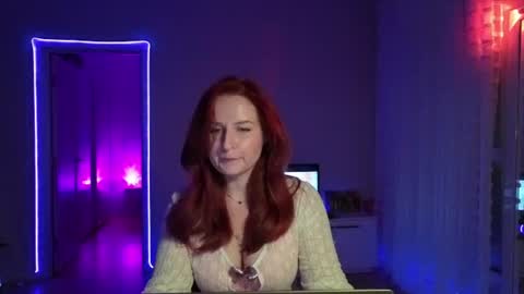 Snapshot of maryleesa chatting on 07-10-26, 09:39 SirenVictoria online show from 07-10-26, 09:39