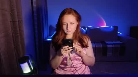 Snapshot of maryleesa chatting on 07-12-26, 07:27 SirenVictoria online show from 07-12-26, 07:27