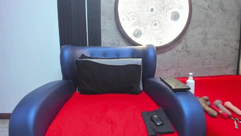 Snapshot of marymarr_23 chatting on 05-27-26, 01:57 mary online show from 05-27-26, 01:57
