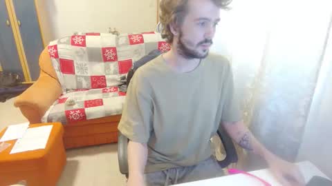 Snapshot of mash_potatoes_are_good chatting on 09-26-25, 02:21 mash_potatoes_are_good online show from 09-26-25, 02:21