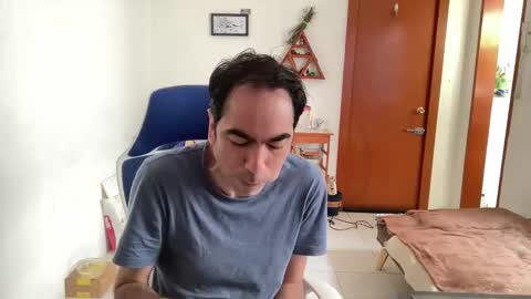 Masked Latin Noir online show from 04-13-26, 04:12