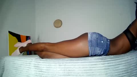 masked_shy_girl online show from 07-01-26, 09:36