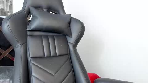 Scarlet  online show from 02-13-26, 07:43