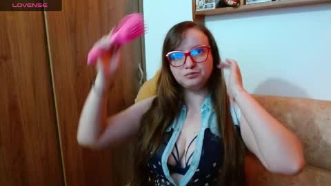Monica online show from 04-23-26, 08:11
