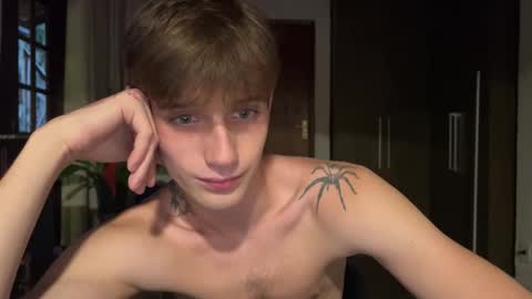 Snapshot of mason_gallagher chatting on 02-06-26, 09:18 Mason online show from 02-06-26, 09:18