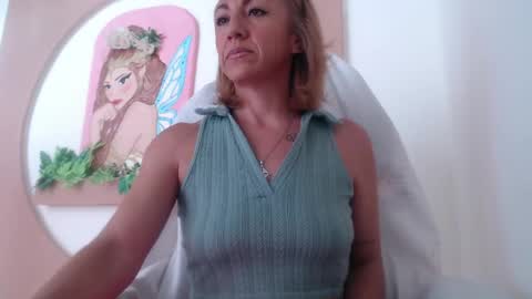 massiel ferreti online show from 05-18-26, 08:36