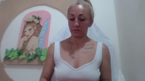 Snapshot of massielferretis chatting on 07-08-26, 10:53 massiel ferreti online show from 07-08-26, 10:53