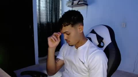 master_black777 online show from 04-10-26, 09:30