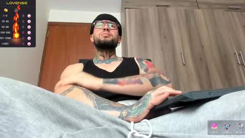 steven  online show from 10-25-25, 05:30