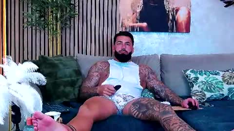 Snapshot of masterkingofmuscle chatting on 06-30-26, 07:53 masterkingofmuscle online show from 06-30-26, 07:53