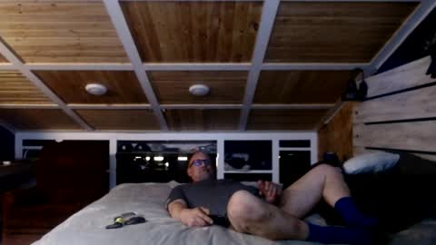 Snapshot of masterofthefun chatting on 06-05-26, 09:53 Dont Hate online show from 06-05-26, 09:53
