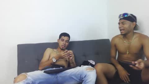 Snapshot of masters_latins chatting on 07-15-26, 02:28 masters_latins online show from 07-15-26, 02:28