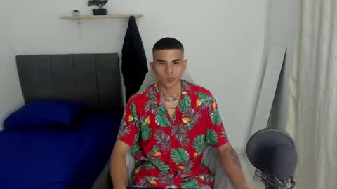 Snapshot of masters_latins chatting on 07-31-26, 06:57 masters_latins online show from 07-31-26, 06:57
