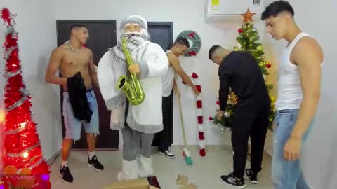 Team Cris Darwin- Fernando- Stiven- David online show from 12-04-25, 11:41