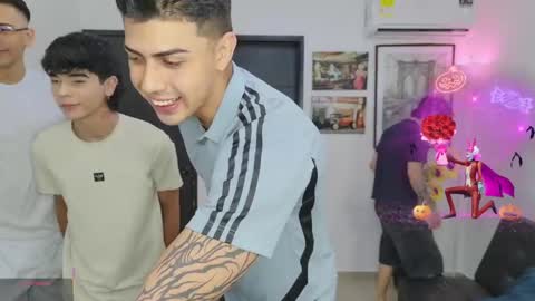 Team Cris Darwin- Fernando- Stiven- David online show from 05-19-26, 11:16