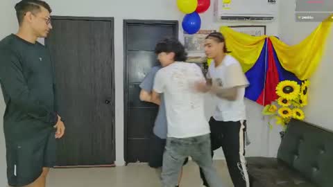 Team Cris Darwin- Fernando- Stiven- David online show from 07-10-26, 11:13