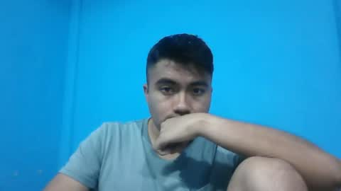Snapshot of mat9812 chatting on 07-07-26, 12:57 mat9812 online show from 07-07-26, 12:57