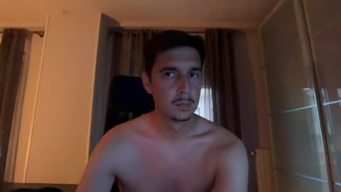 Snapshot of matahavi chatting on 07-12-26, 07:49 Aaron online show from 07-12-26, 07:49