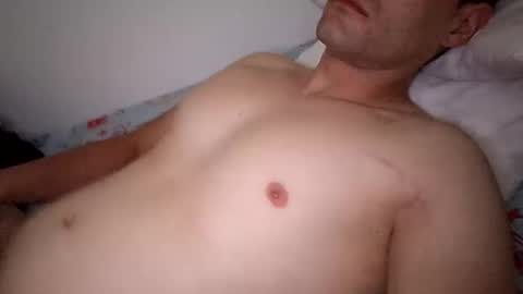 Snapshot of mateo2803 chatting on 05-20-26, 05:24 mateo2803 online show from 05-20-26, 05:24