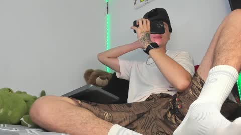 Mateo online show from 04-05-26, 06:10