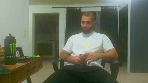 Snapshot of matheusbeard2 chatting on 07-02-26, 12:32 Matheus online show from 07-02-26, 12:32