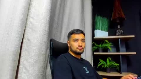 Snapshot of mathews_colton1 chatting on 06-16-26, 11:57 Mathews online show from 06-16-26, 11:57