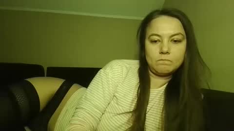 Snapshot of mati1da chatting on 11-19-25, 11:49 Matild online show from 11-19-25, 11:49