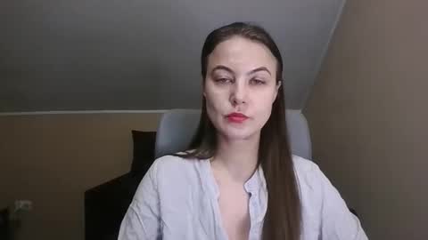 Snapshot of mati1da chatting on 03-15-26, 06:25 Matild online show from 03-15-26, 06:25