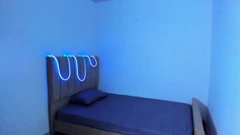 Snapshot of matiius18 chatting on 06-10-26, 02:49 Matias online show from 06-10-26, 02:49