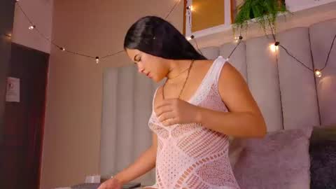 Snapshot of matildataylor__ chatting on 07-06-26, 01:24 Matilda online show from 07-06-26, 01:24