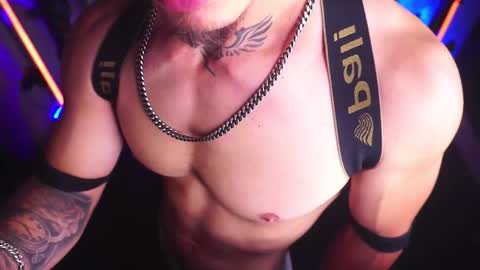 Snapshot of matiusdf chatting on 01-16-26, 05:11 matius online show from 01-16-26, 05:11