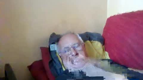 Snapshot of matricule4246 chatting on 04-18-26, 11:14 joyaam79 online show from 04-18-26, 11:14
