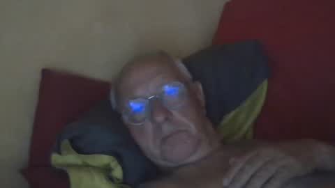 Snapshot of matricule4246 chatting on 07-07-26, 06:34 joyaam79 online show from 07-07-26, 06:34
