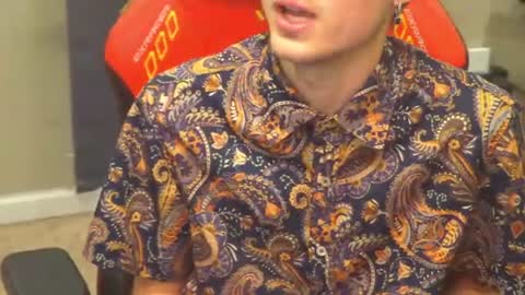 Snapshot of mattcashxxx chatting on 06-14-26, 04:09 Matt Cash online show from 06-14-26, 04:09