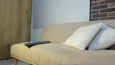 Snapshot of mattclawjean chatting on 05-15-26, 11:12 mattaclawjean online show from 05-15-26, 11:12