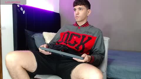 ---Matteo--- online show from 04-14-26, 04:51