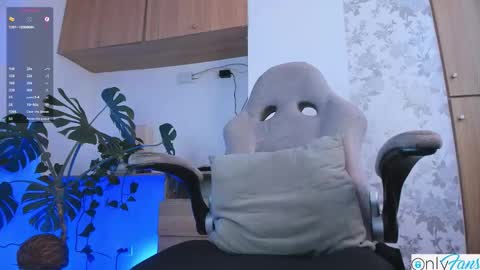 Snapshot of matteo_777 chatting on 02-03-26, 10:15 Mateo online show from 02-03-26, 10:15