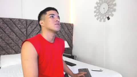  online show from 08-04-26, 12:19