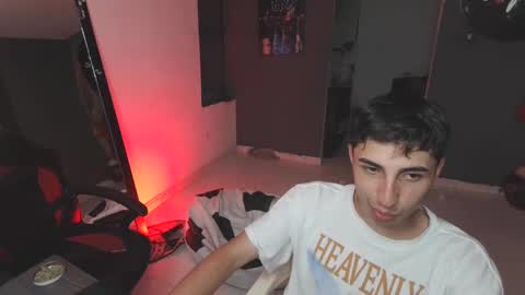 mattias     online show from 02-15-25, 01:21