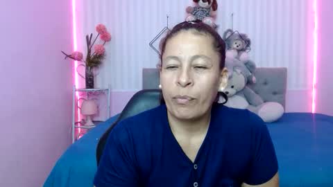 Martina online show from 05-22-26, 10:37