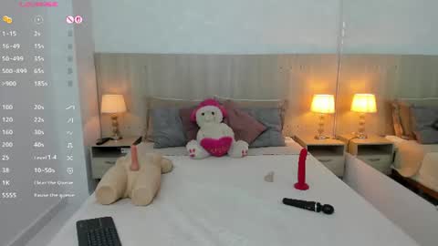 Snapshot of mature_vayolet chatting on 07-03-26, 11:38 Vayolet Castro online show from 07-03-26, 11:38